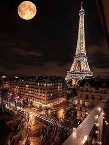Eiffel-Tower